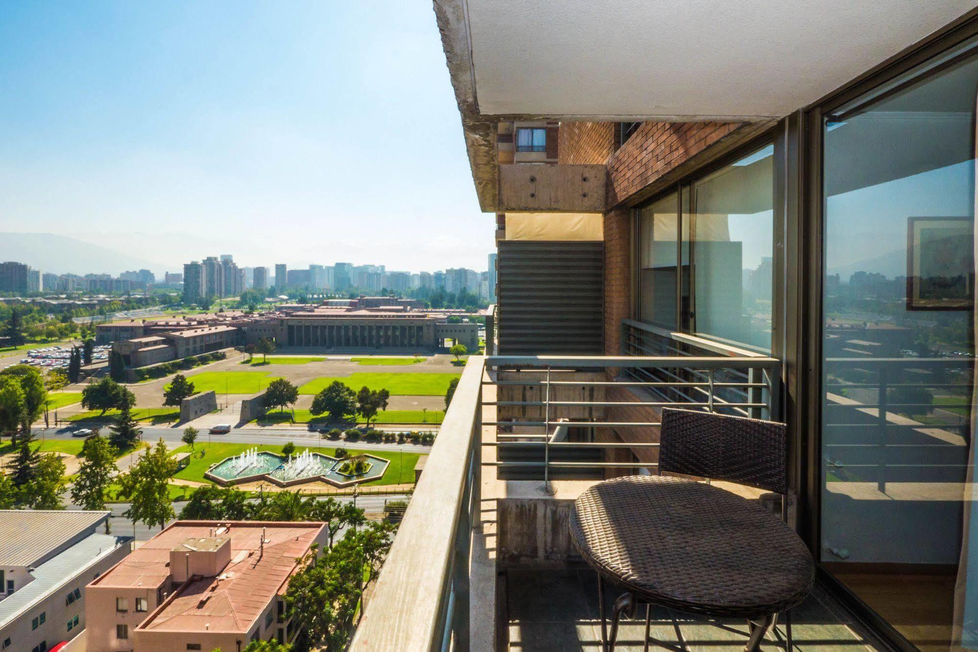 Livinnest Apartments 圣地亚哥 外观 照片